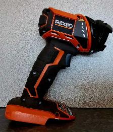 18 V Ridgid Flashlight R8694 (33416534)