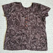 Women's Short-sleeved Top (Size in Description) - Like New