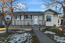 UPDATED CARSTAIRS BUNGALOW FOR SALE FOR ONLY $450,000