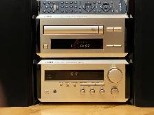 Yamaha RX-E100 Stereo, Yamaha CDX-E100 CD player, Yamaha Speaker