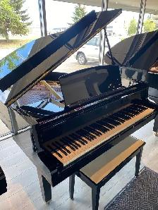 Yamaha Grand G Piano 5'3' grand piano made in Japan - Certified