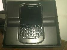 Blackberry BOLD 9900 UNLOCKED ACCESSORIES- $60- NO TAX