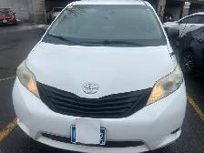Toyota Sienna Van