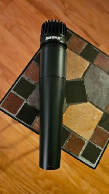 Shure SM57 Microphone
