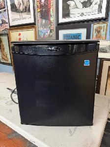 GUC Small Hotel Size Bar Fridage