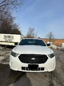 2017 Ford Taurus interceptor