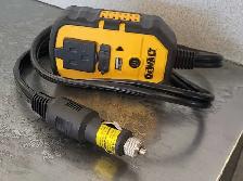 Dewalt DXAEPI140CA Power Inverter (31566443)