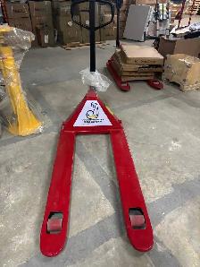 Standard pallet jacks, 5500 lbs capacity, 27' × 48'