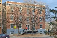 472 BALMORAL - 2 BR available March 1st