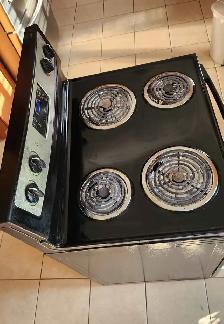 Whirlpool Electric cooking range 30'