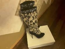Brand New Women stylish boots Size 7