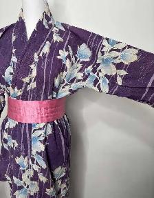 Vintage Uniqlo Japanese Yukata Kimono (Purple)
