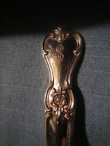 #36-121D SIGNATURE silverware set for 6, Monogramed 'E'