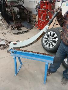 Metal Shear with stand