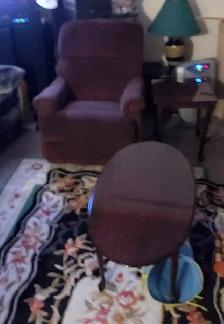 End Tables Queen Anne Design Nonsmoking Coffee Table