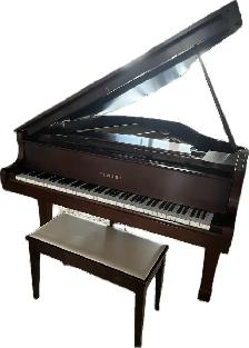 High-quality Yamaha Baby Grand Piano