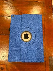 iPad 10/7th Generation  128 GB & Unlocked