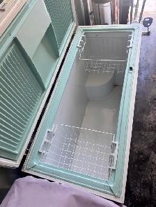Kenmore top load chest Freezer - Photo 2
