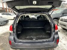 2014 Subaru Outback 3.6R Limited AWD - Photo 17