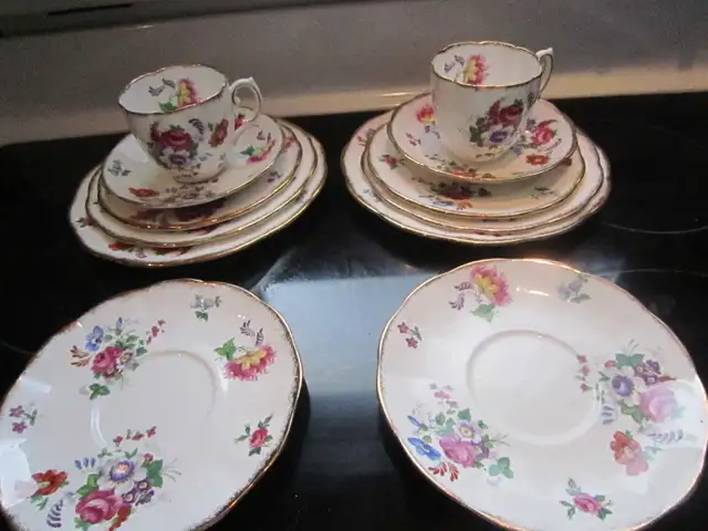 Royal Albert BARBARA ANN fine bone china