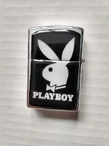 PLAYBOY BUNNY LARGE FLAME WINDPROOF LIGHTER GREAT CONDITION - Photo 2