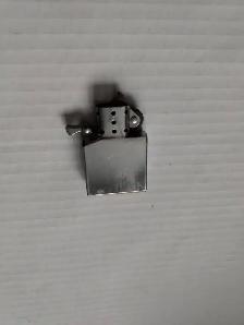 PLAYBOY BUNNY LARGE FLAME WINDPROOF LIGHTER GREAT CONDITION - Photo 9