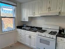 Summer sublet for Queen’s student - Photo 6