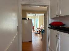 Summer sublet for Queen’s student - Photo 8