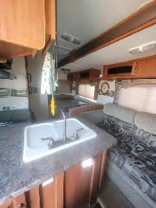 2011 forest river trailer - Photo 6