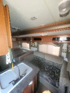 2011 forest river trailer - Photo 9