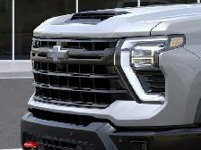 2026 Chevrolet Silverado 2500HD - Photo 13