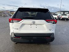2021 Toyota RAV4 XLE SUNROOF / POWER LIFTGATE / REAR CAMERA / HE - Photo 4