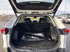 2021 Toyota RAV4 XLE SUNROOF / POWER LIFTGATE / REAR CAMERA / HE - Photo 19