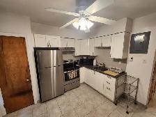 1 350$ Studio Métro Ligne Bleu. - Photo 5