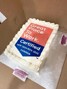 Delicious Slab Cake Halton Oakville 24-30 servings - Photo 9