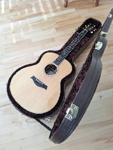 GUITARE TAYLOR GS-8