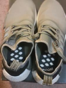 Adidas Joggers for Men Size 8 - Photo 2