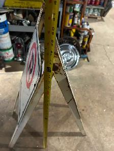 Vintage No parking stand - Photo 3