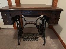 ESTATE SALE - ANTIQUE SINGER SEWING MACHINE CABINET