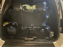 Wheelchair assist lift van - Photo 7