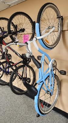 Bikes: Supercycle, Giant, Nakamura, Trek, CCM, Raleigh, Voyageur