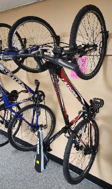Bikes: Supercycle, Giant, Nakamura, Trek, CCM, Raleigh, Voyageur - Photo 2