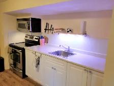 AWESOME LOCATION – BEAUTIFUL, BRIGHT BASEMENT SUITE - Photo 3