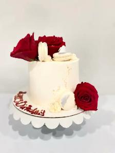Red Roses Cakes , Beautiful Floral cakes Milton GTA - Photo 6