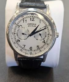 Citizen Eco Drive Wrist Watch - Photo 3