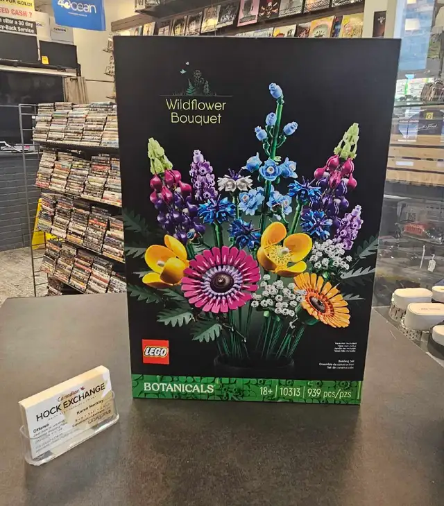 LEGO Flowers Set NEW/FACTORY SEALED