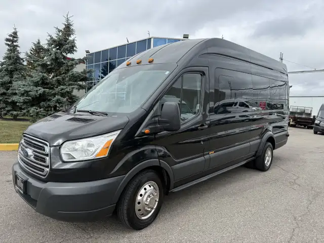 2015 Ford Transit Wagon T350HD XLT 15 Passenger