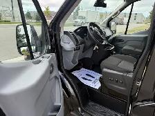 2015 Ford Transit Wagon T350HD XLT 15 Passenger - Photo 3