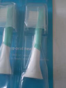 AFTERMARKET SONIC VIBRATING BRUSH HEADS FOR CHILD-4 FOR $5 - Photo 4