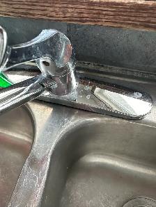 AWESOME LATINOS HOUSE KEEPER !!!!!!! - Photo 3